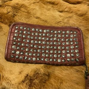 Platania Distressed Red Leather Clutch Wallet.